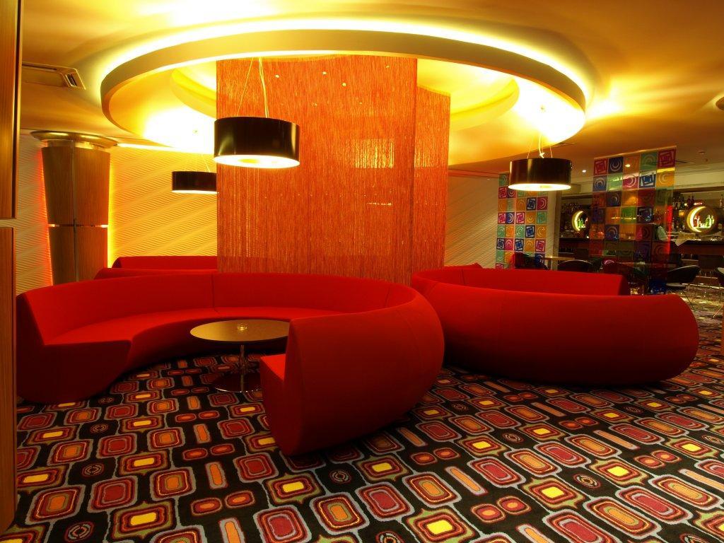 Grand Nur Plaza Hotel Aktav Dış mekan fotoğraf