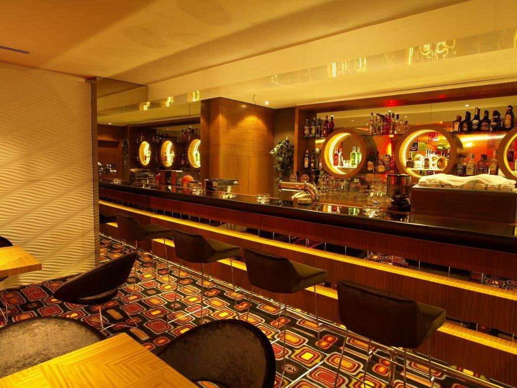 Grand Nur Plaza Hotel Aktav Dış mekan fotoğraf