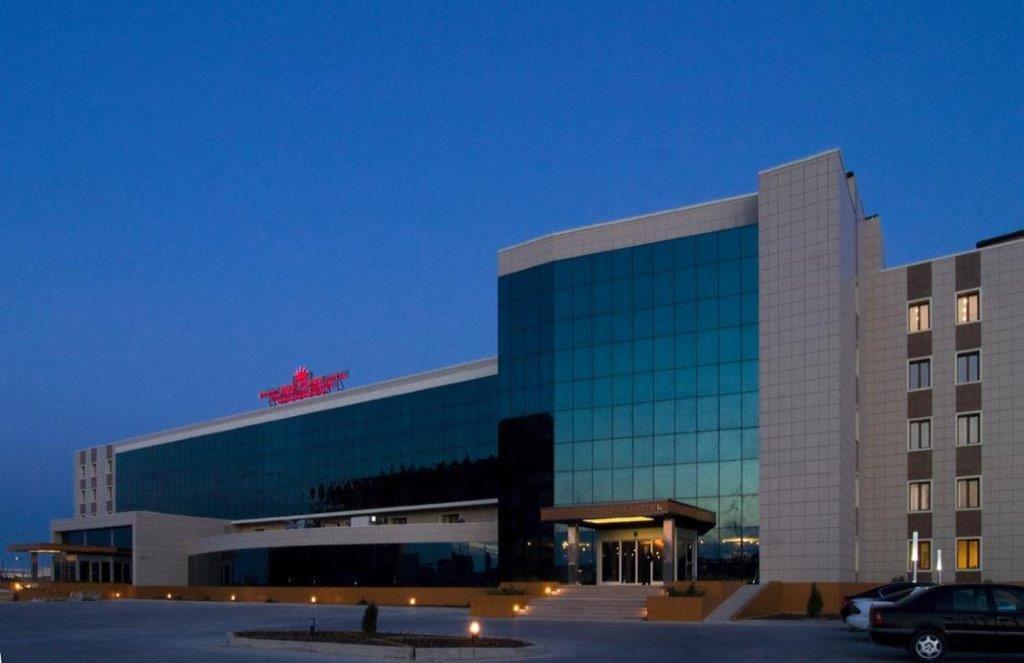 Grand Nur Plaza Hotel Aktav Dış mekan fotoğraf