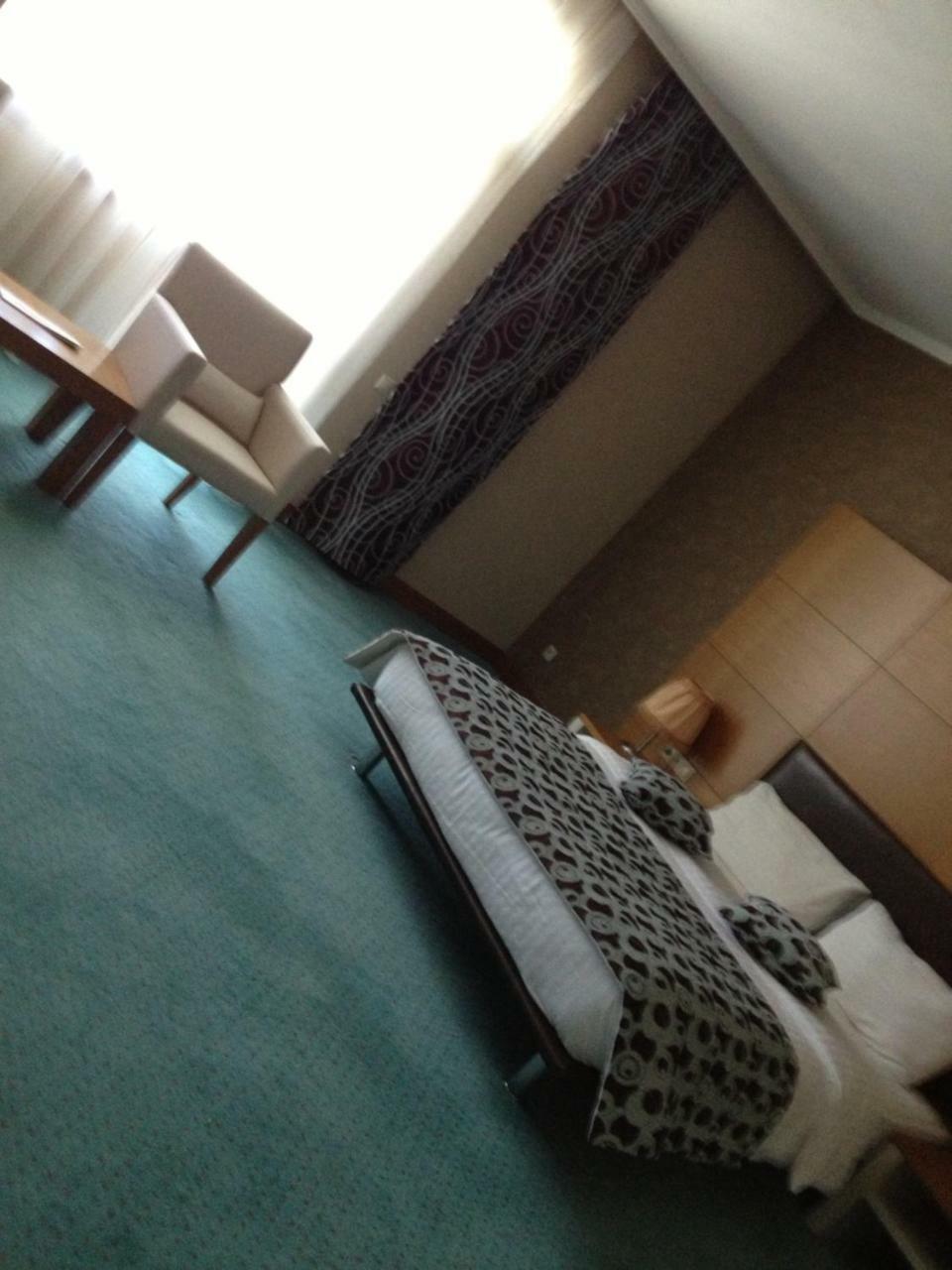 Grand Nur Plaza Hotel Aktav Dış mekan fotoğraf